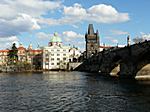 Karlsbrücke mit Kreuzherrenkirche