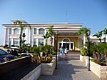 vor dem Hotel, bereit zur "Kopiaste Tour" im griechischen Teil