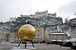 Festung Hohensalzburg vom Domplatz aus