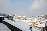 Blick auf Salzburg auf dem Weg zum Stift Nonnenberg
