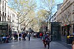 Wir laufen weiter auf den Ramblas