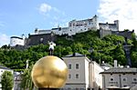 Blick auf die Festung Hohensalzburg, jetzt scheint die Sonne